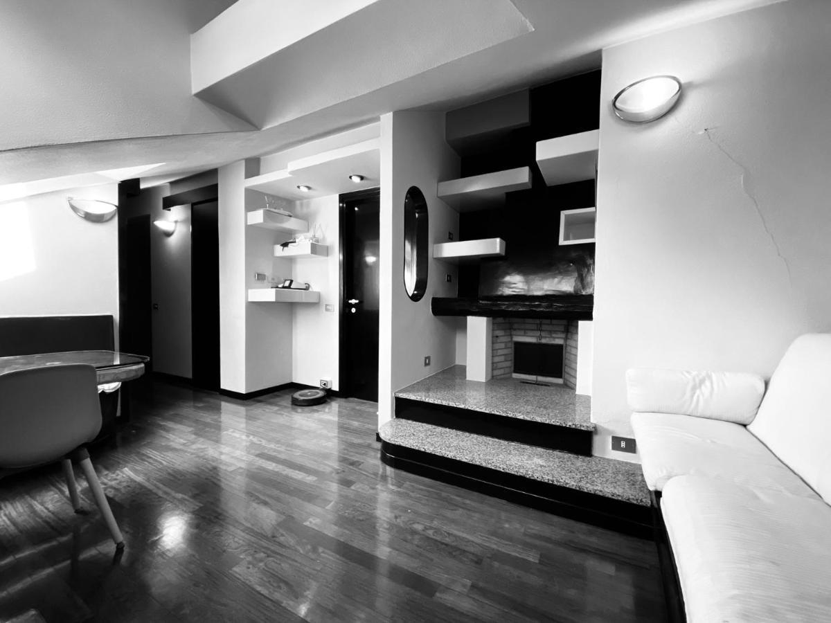 Lecco Centro Apartment ภายนอก รูปภาพ